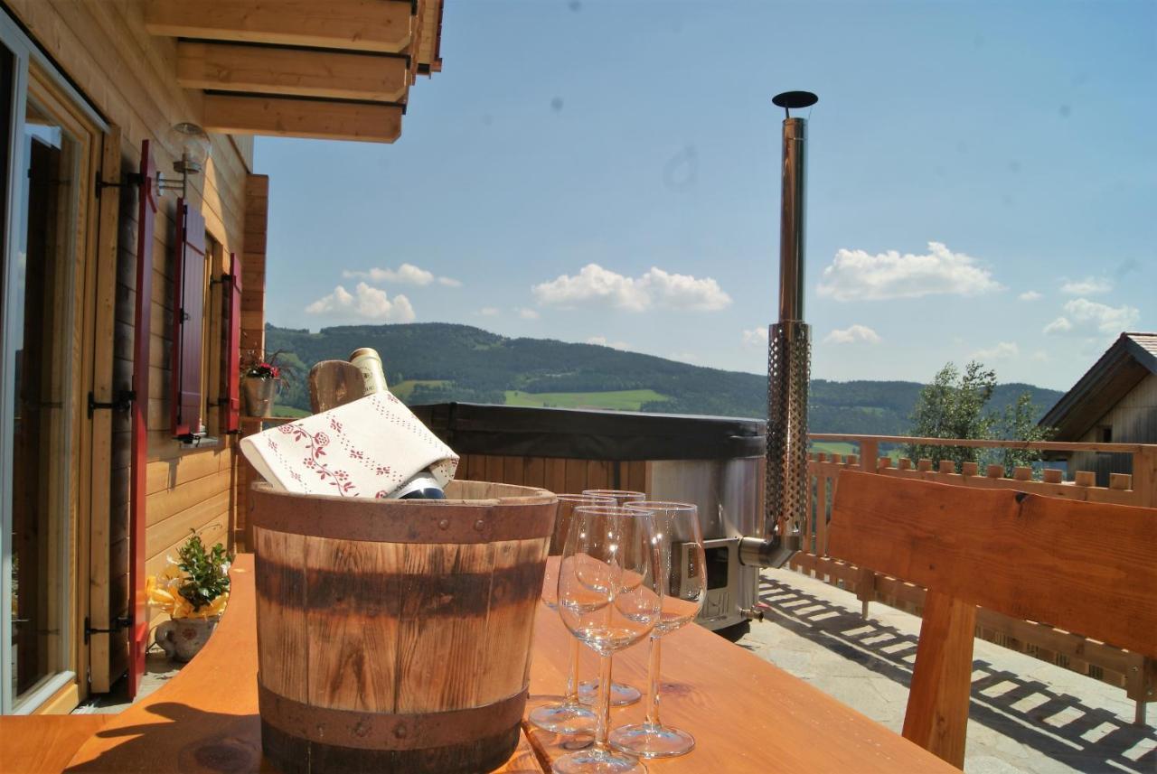 Bergchalet Am Waldrand - Pool, Sauna & Kamin Pöllauberg Exteriör bild